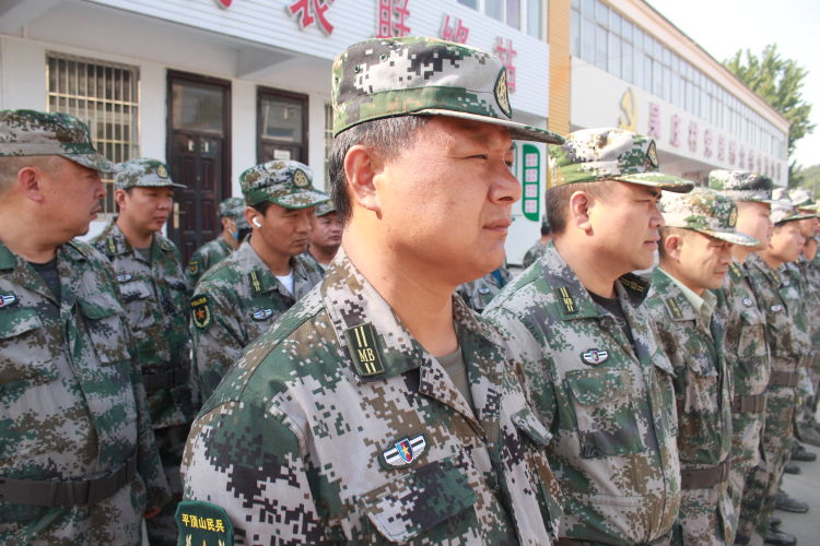 简篇-舞钢市杨庄乡:以练备战 积极开展防汛应急演练